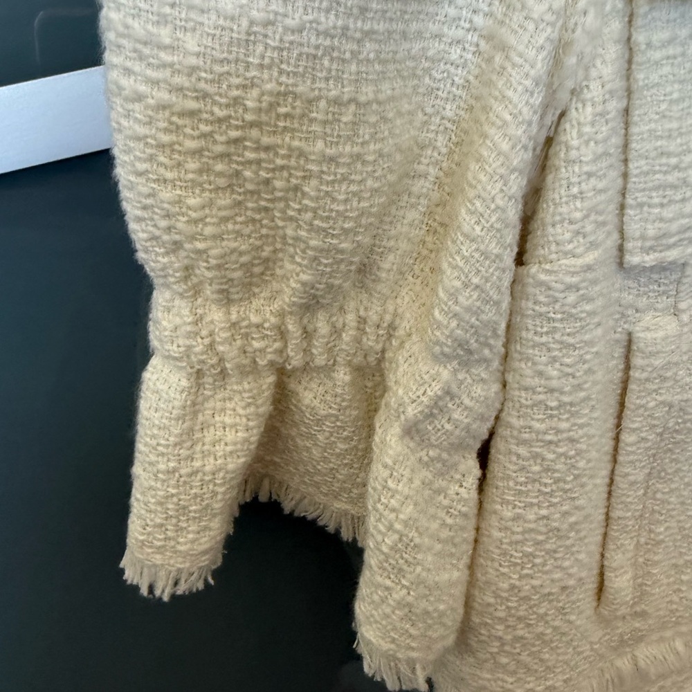 cinq a sept Holly Boucle Short Sleeve Jacket - Small - Picture 10 of 15